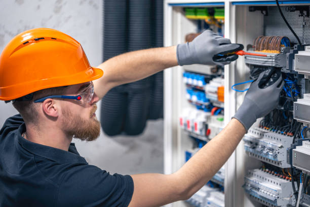 Best Circuit Breaker Repair  in Lawrenceburg, IN